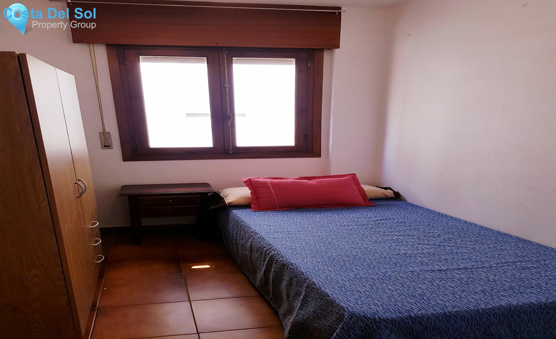 Top Floor Apartment in Estepona-1215274