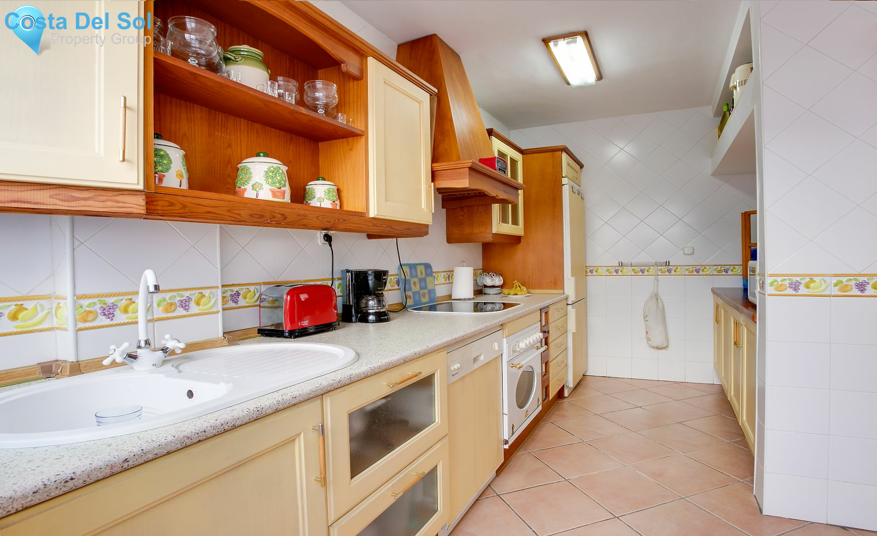 Top Floor Apartment in Estepona-1419809