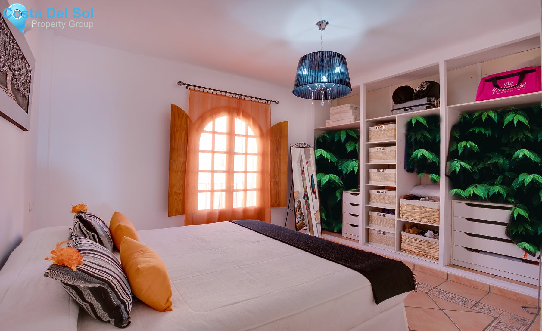 Top Floor Apartment in Estepona-1419814