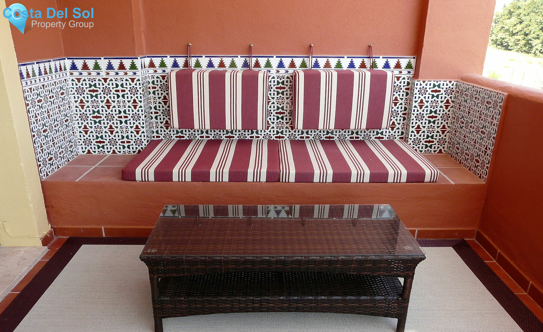 Top Floor Apartment in Estepona-1485124