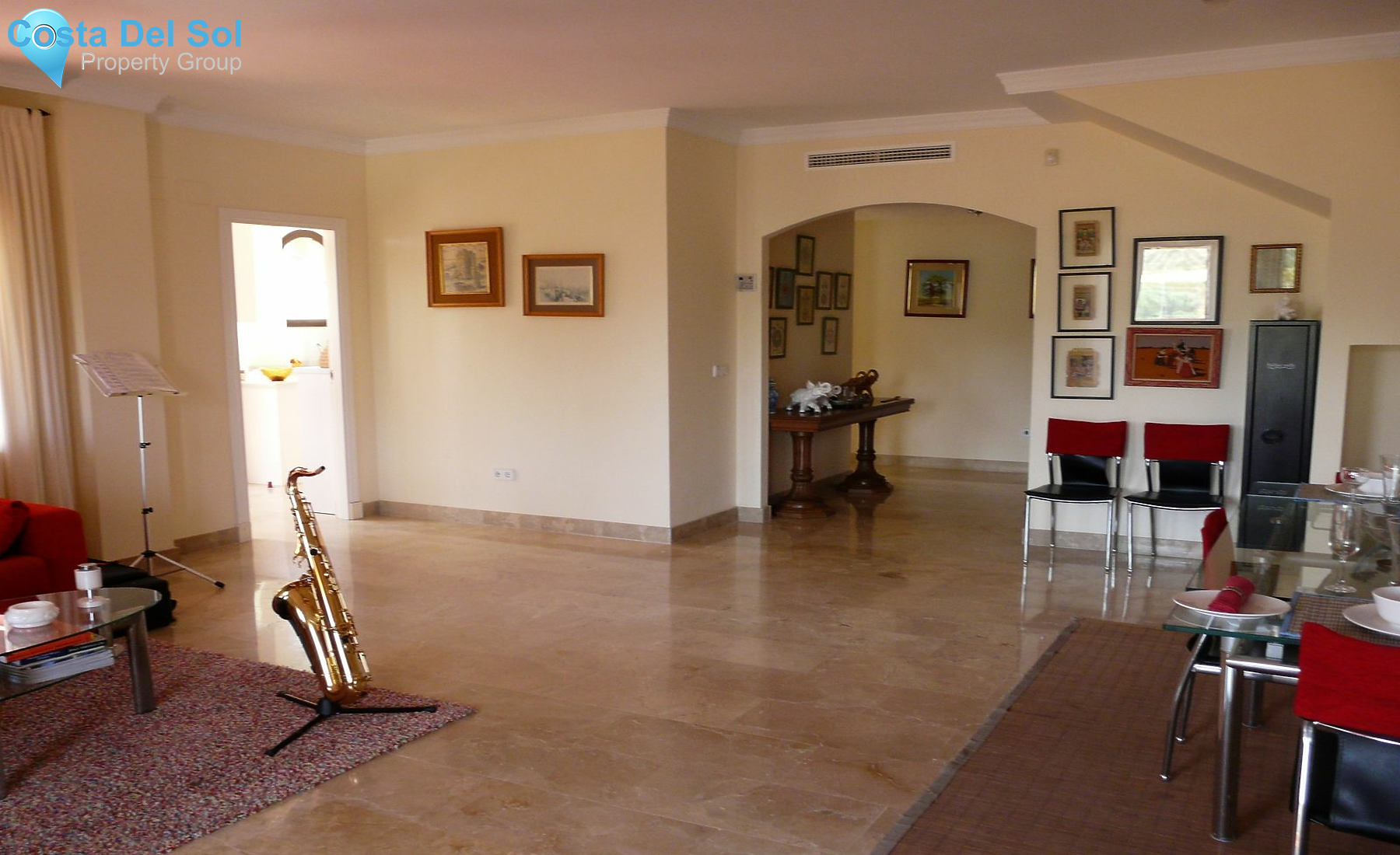Top Floor Apartment in Estepona-1485113