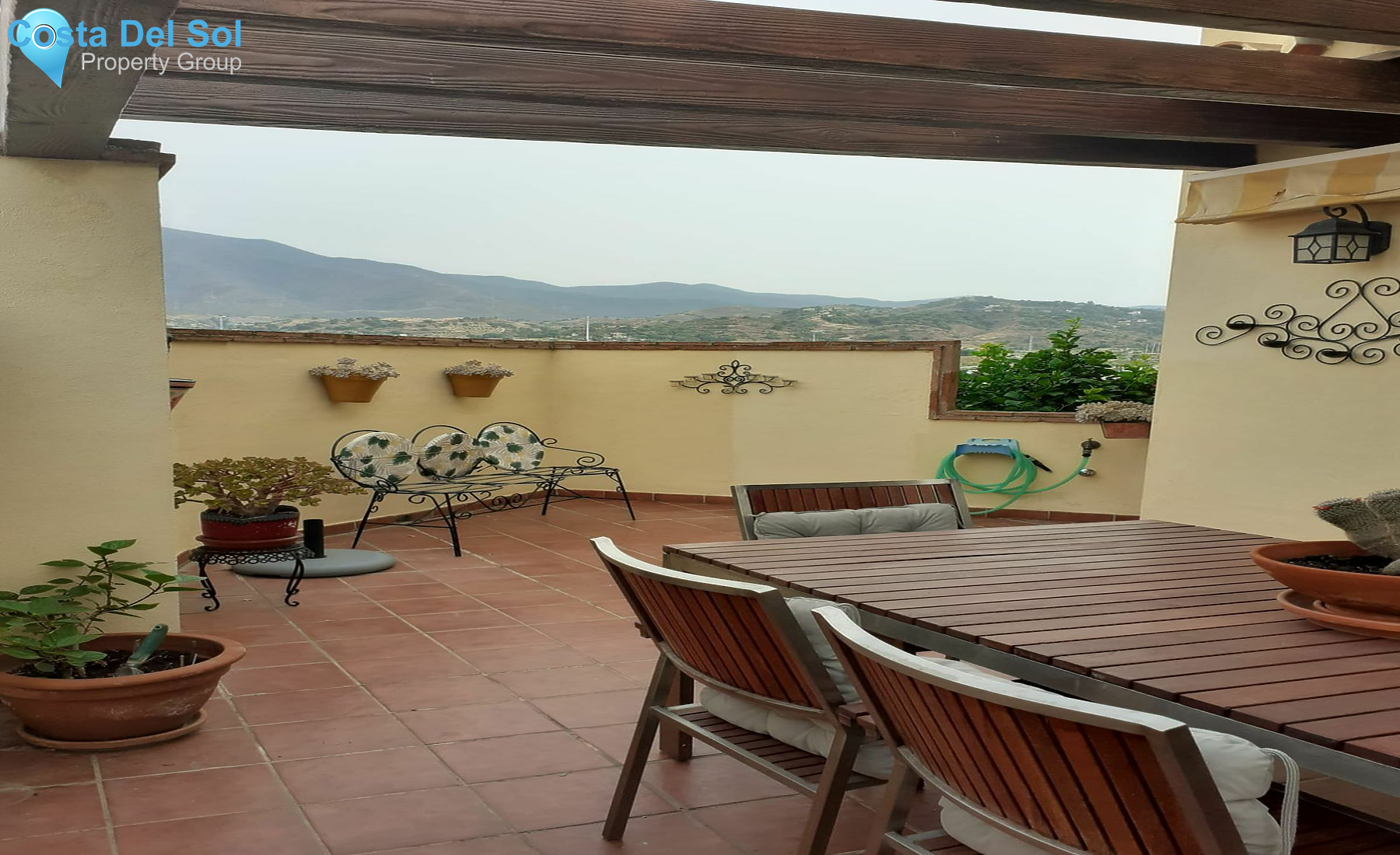 Top Floor Apartment in Estepona