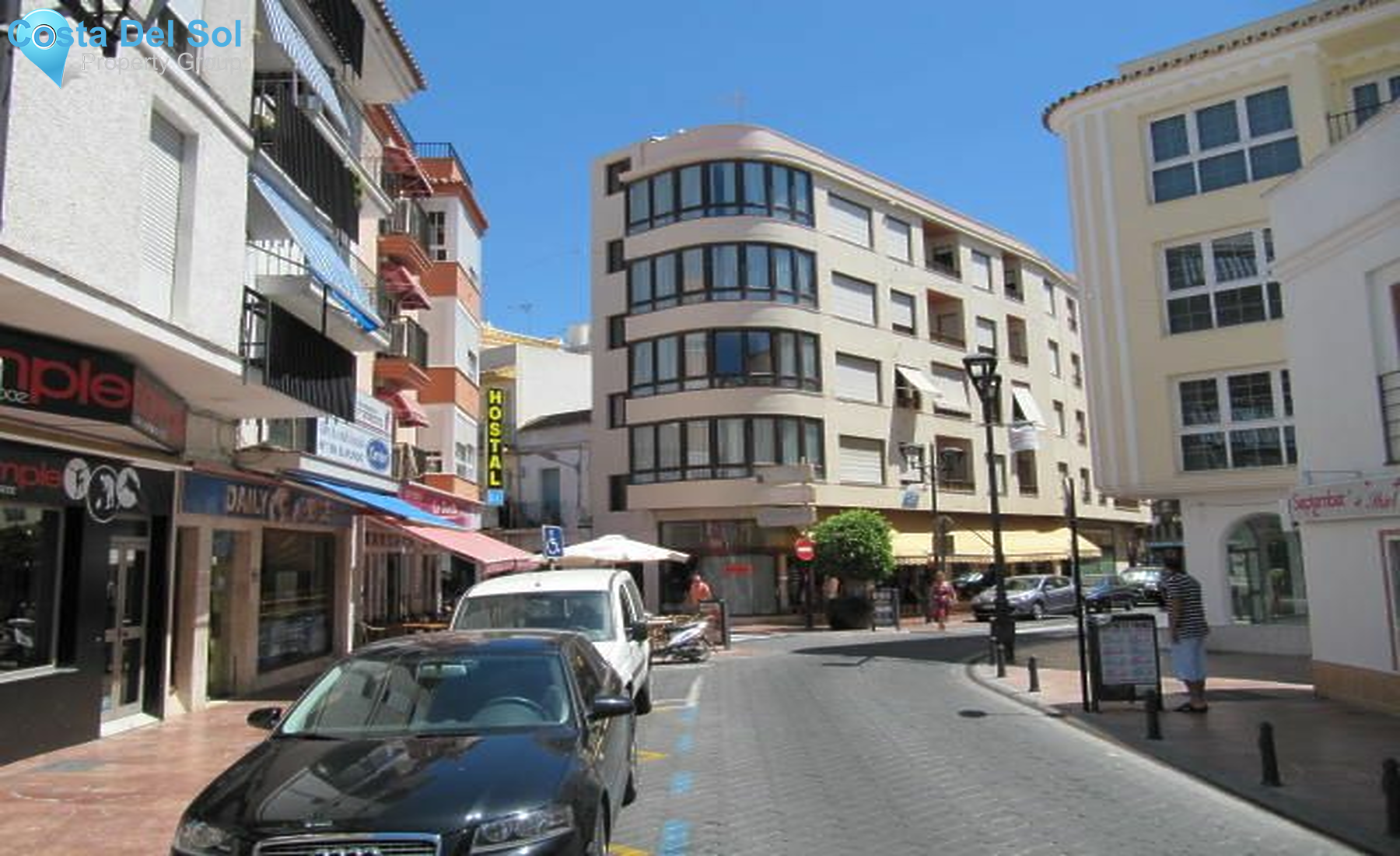 Top Floor Apartment in Estepona