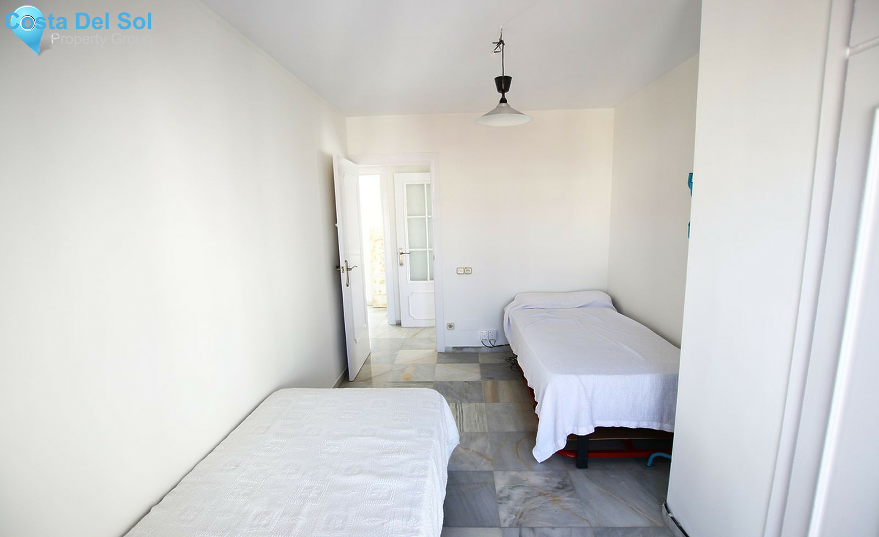 Top Floor Apartment in Fuengirola-1260237