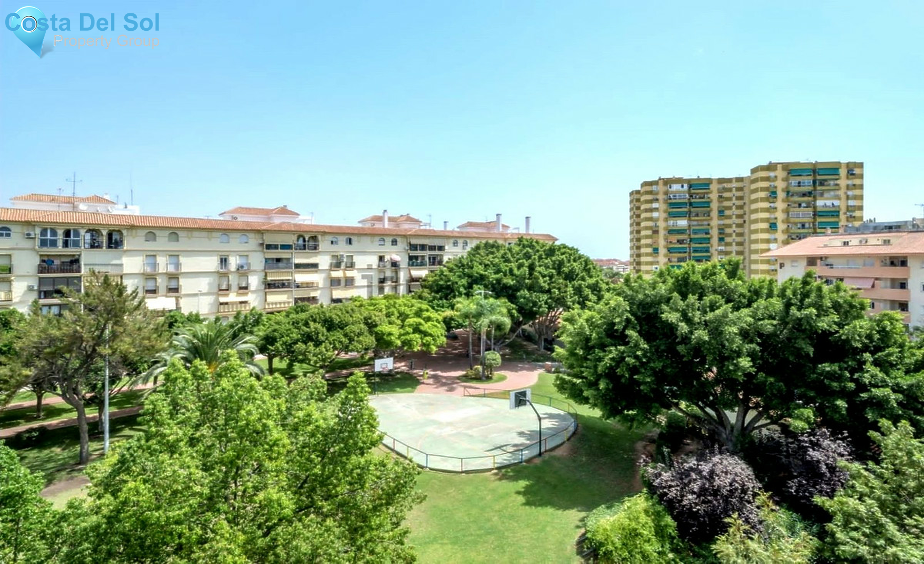 Top Floor Apartment in Fuengirola-1503232
