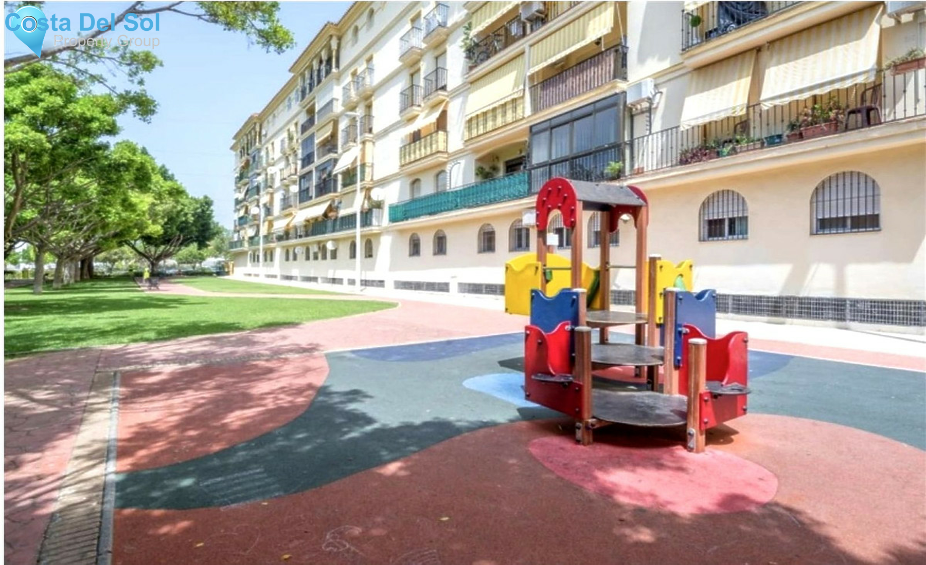 Top Floor Apartment in Fuengirola-1503233