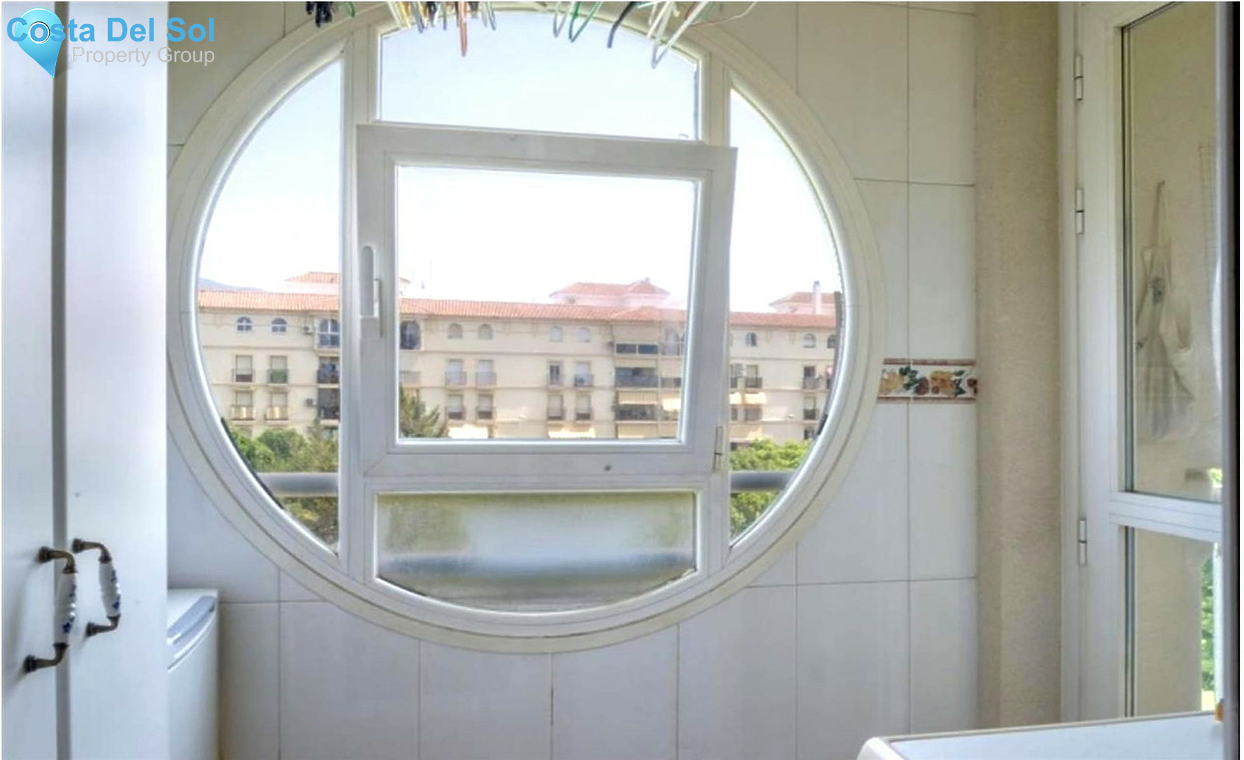Top Floor Apartment in Fuengirola-1503223