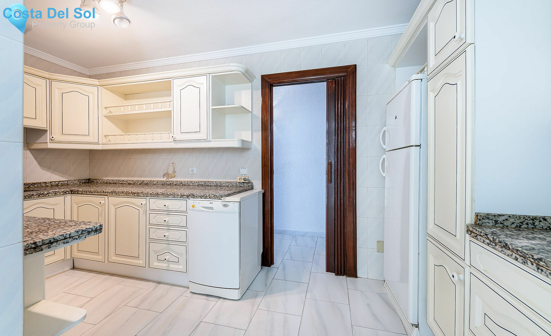 Top Floor Apartment in Fuengirola-1169951