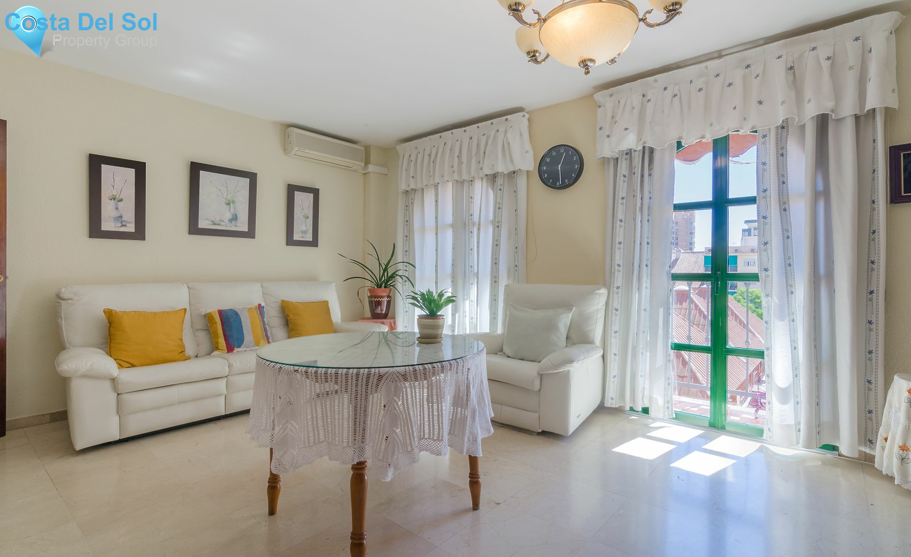 Top Floor Apartment in Fuengirola-1222987