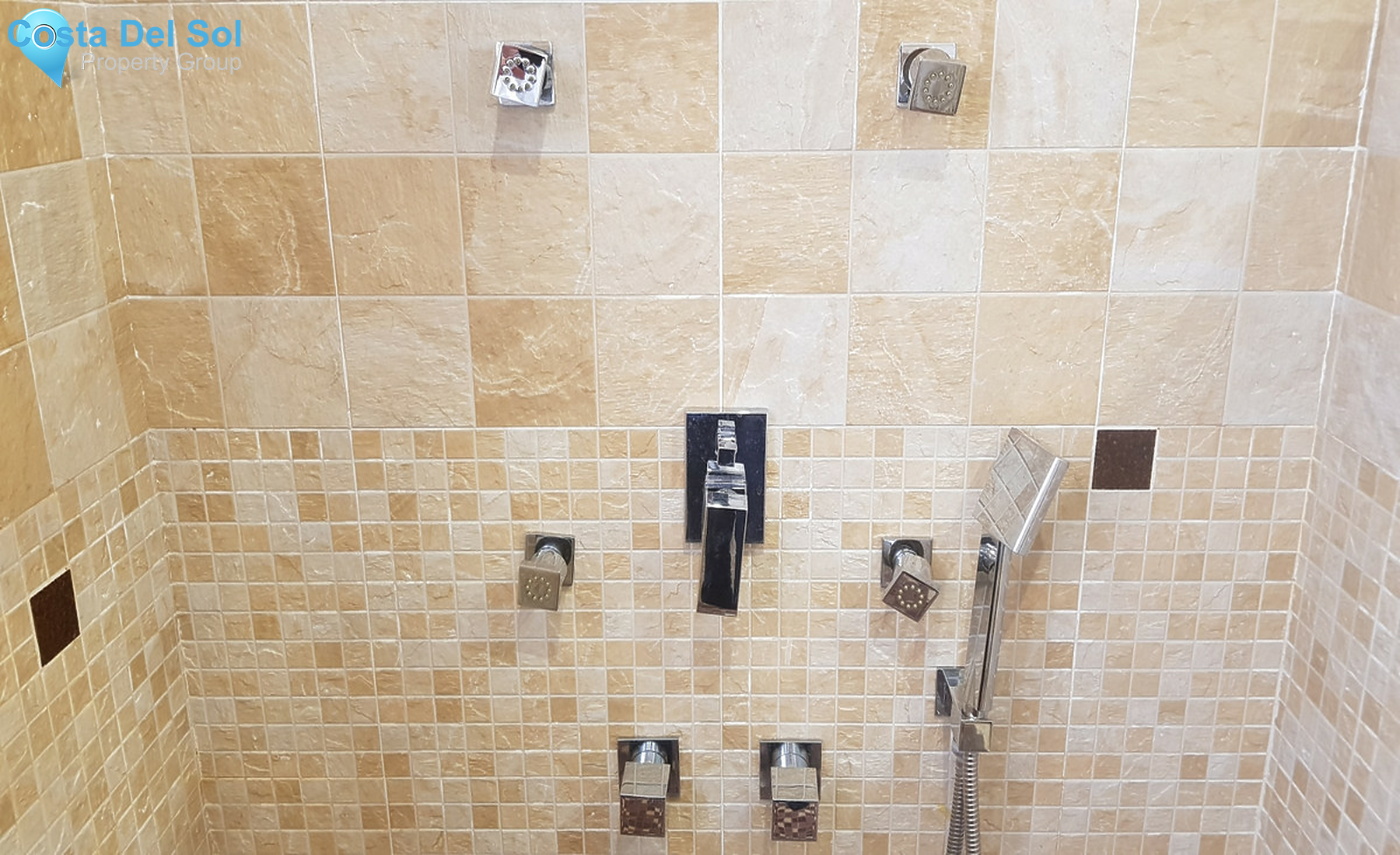 Top Floor Apartment in Istán-1360902