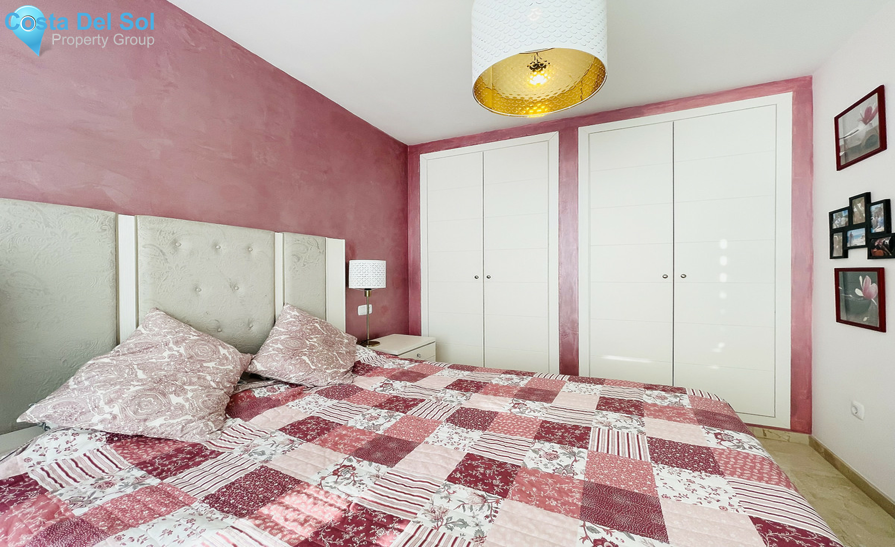 Top Floor Apartment in La Duquesa-1290386