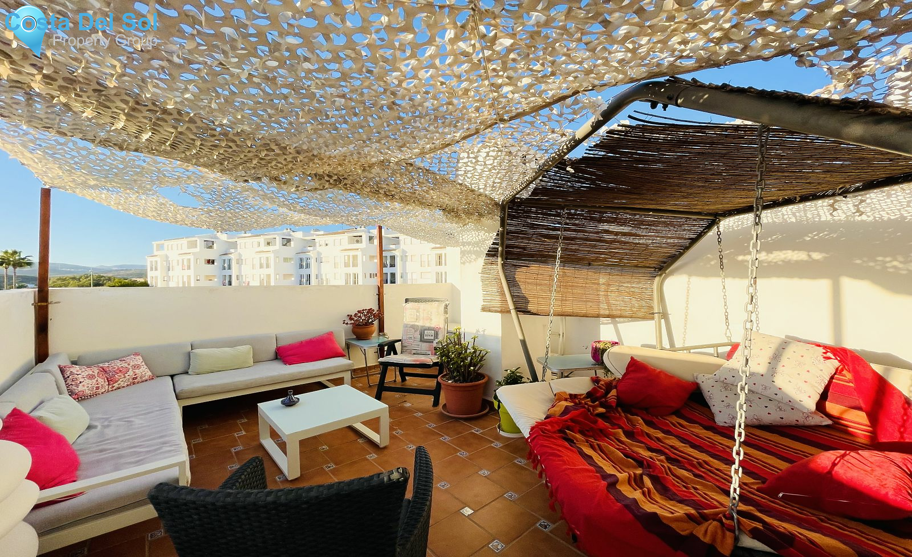 Top Floor Apartment in La Duquesa