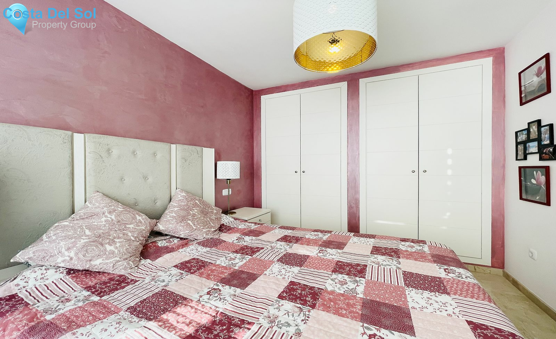 Top Floor Apartment in La Duquesa-1464418