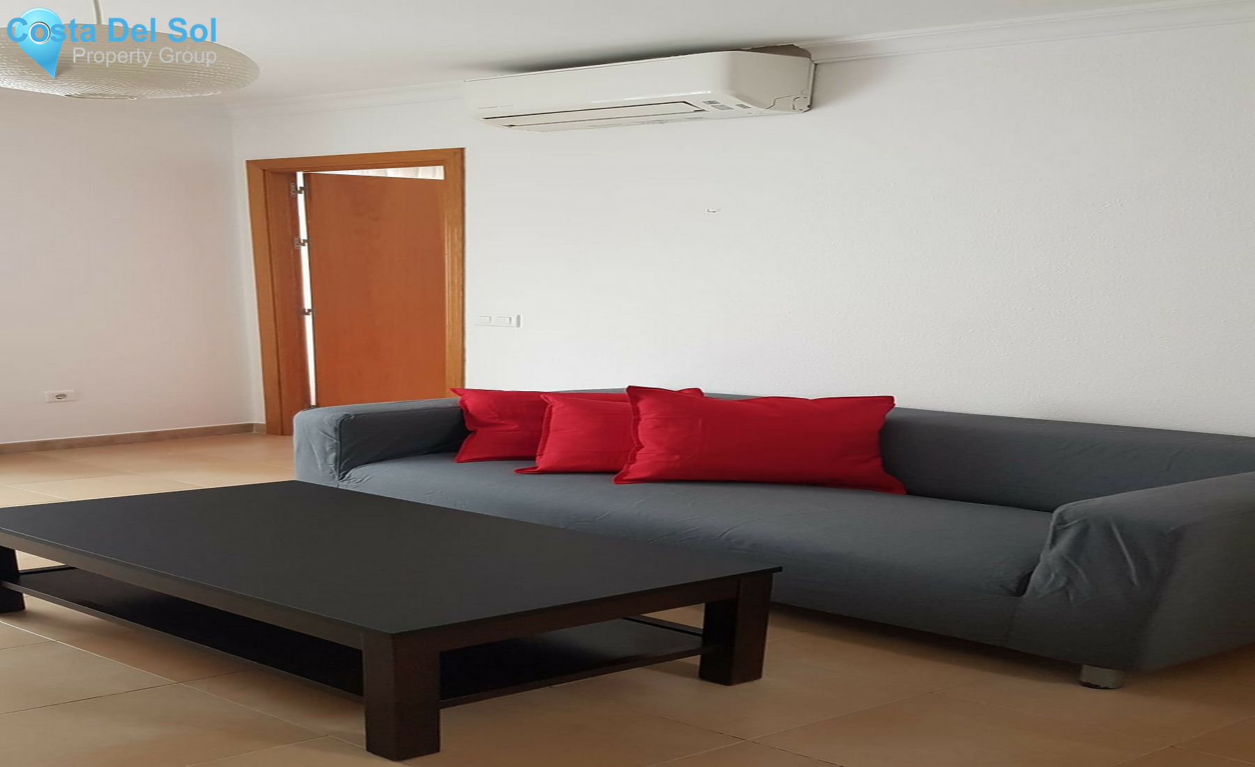 Top Floor Apartment in Malaga Centro-1296953