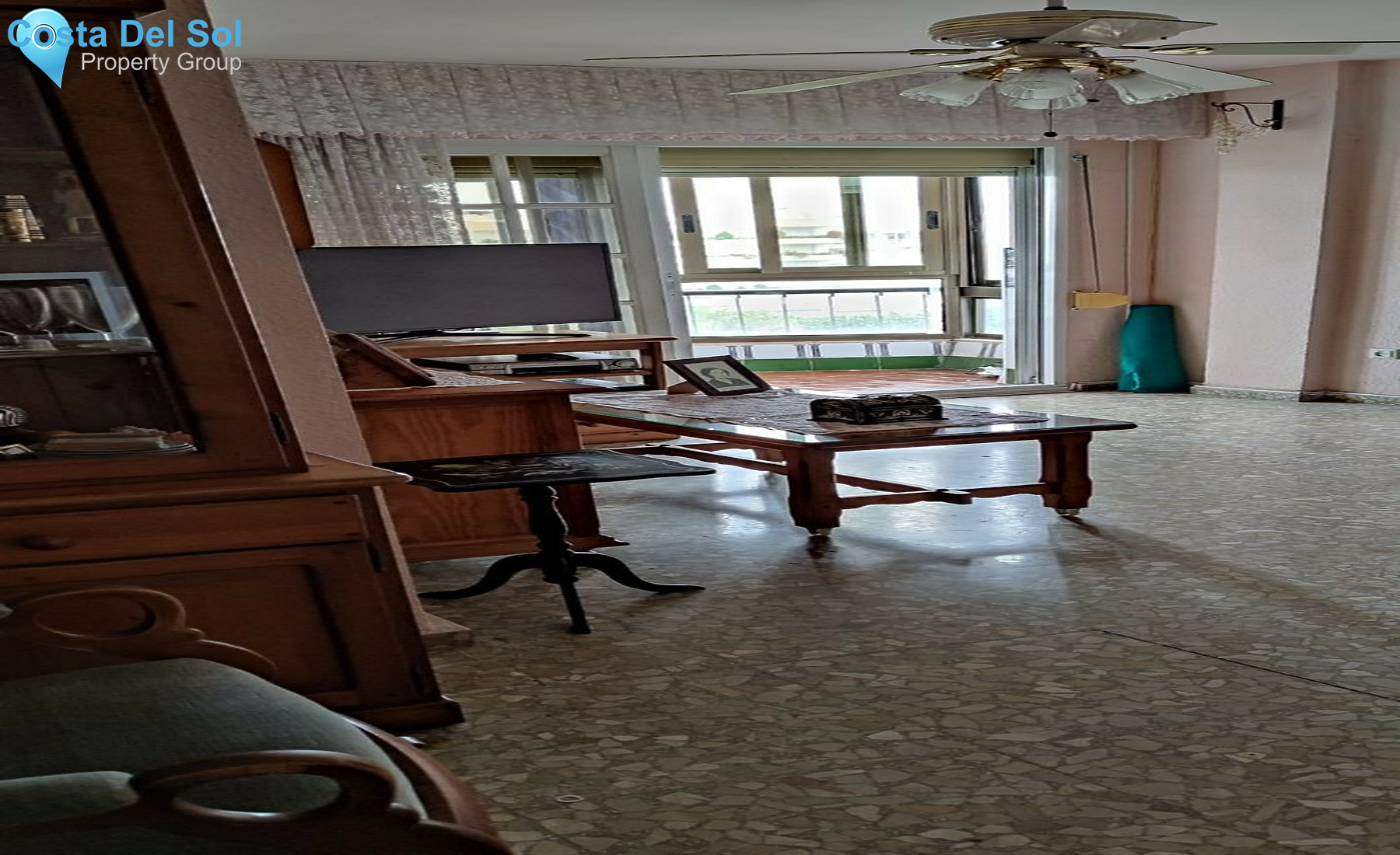 Top Floor Apartment in Marbella-1275863