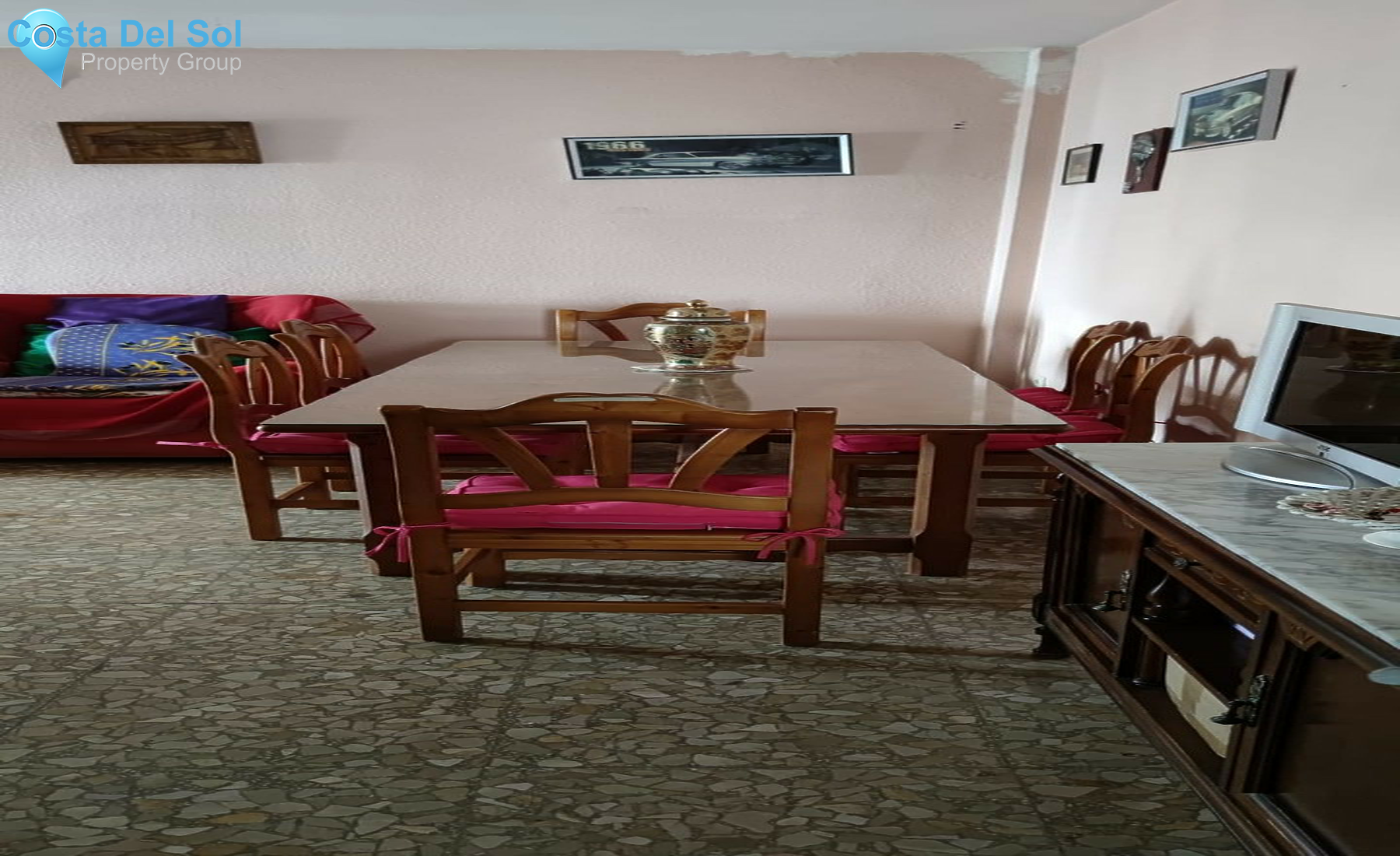 Top Floor Apartment in Marbella-1275864