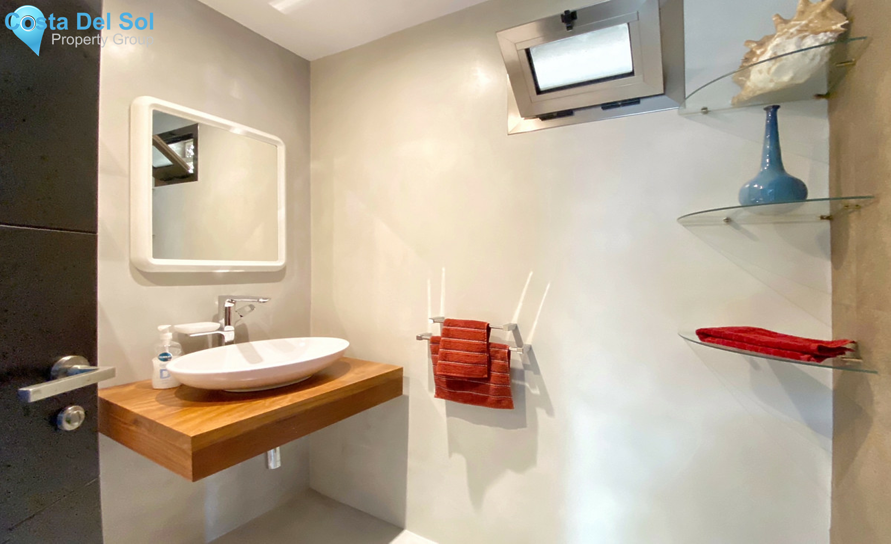 Top Floor Apartment in Marbella-1325559
