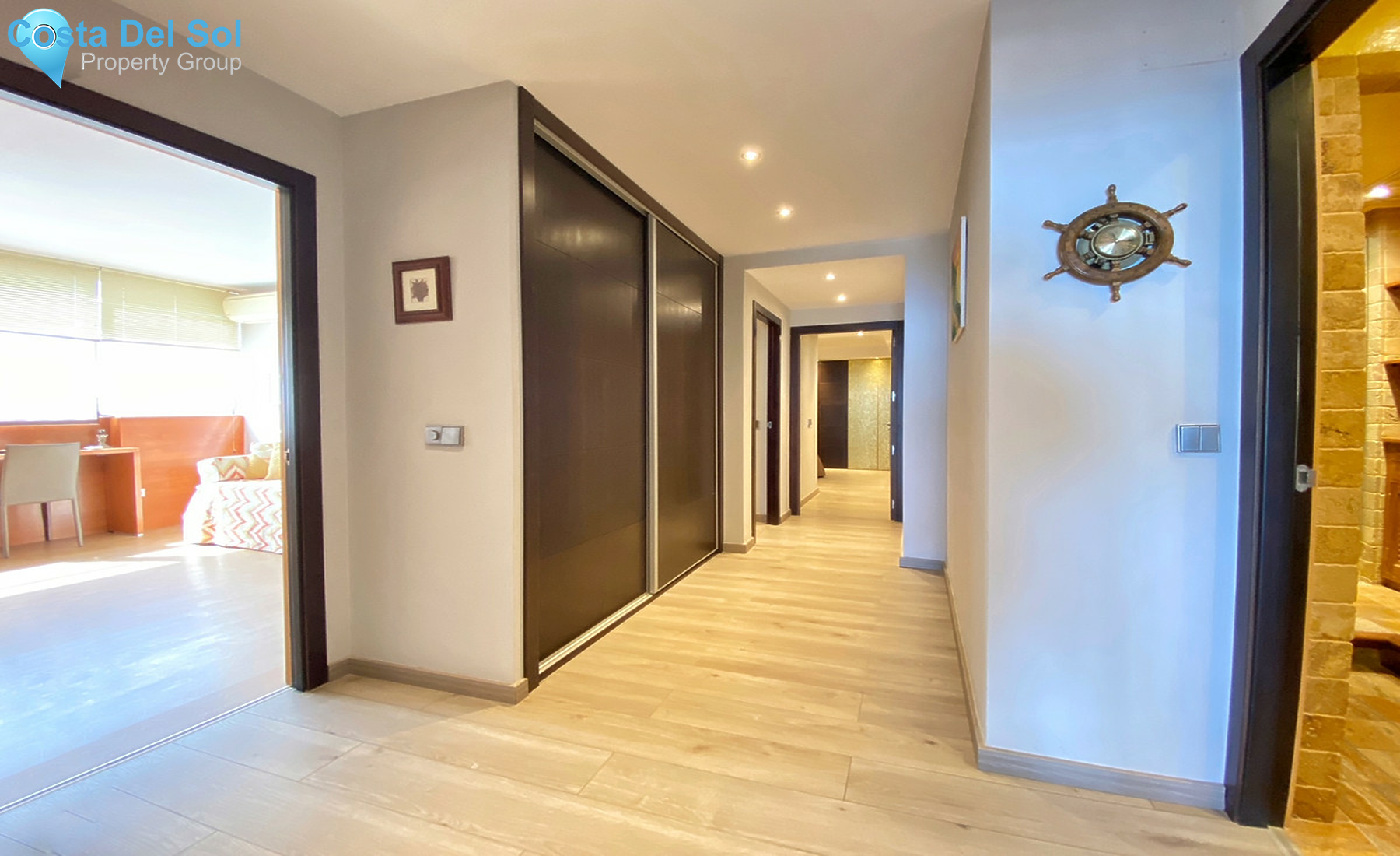 Top Floor Apartment in Marbella-1325563