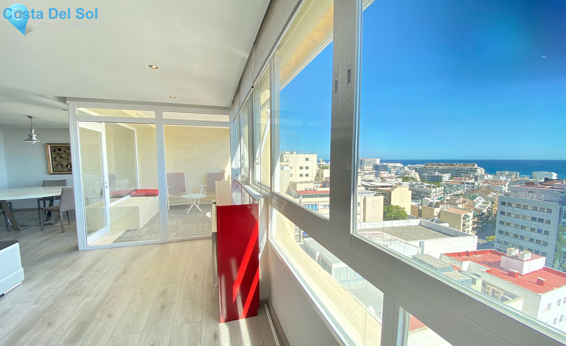Top Floor Apartment in Marbella-1325551
