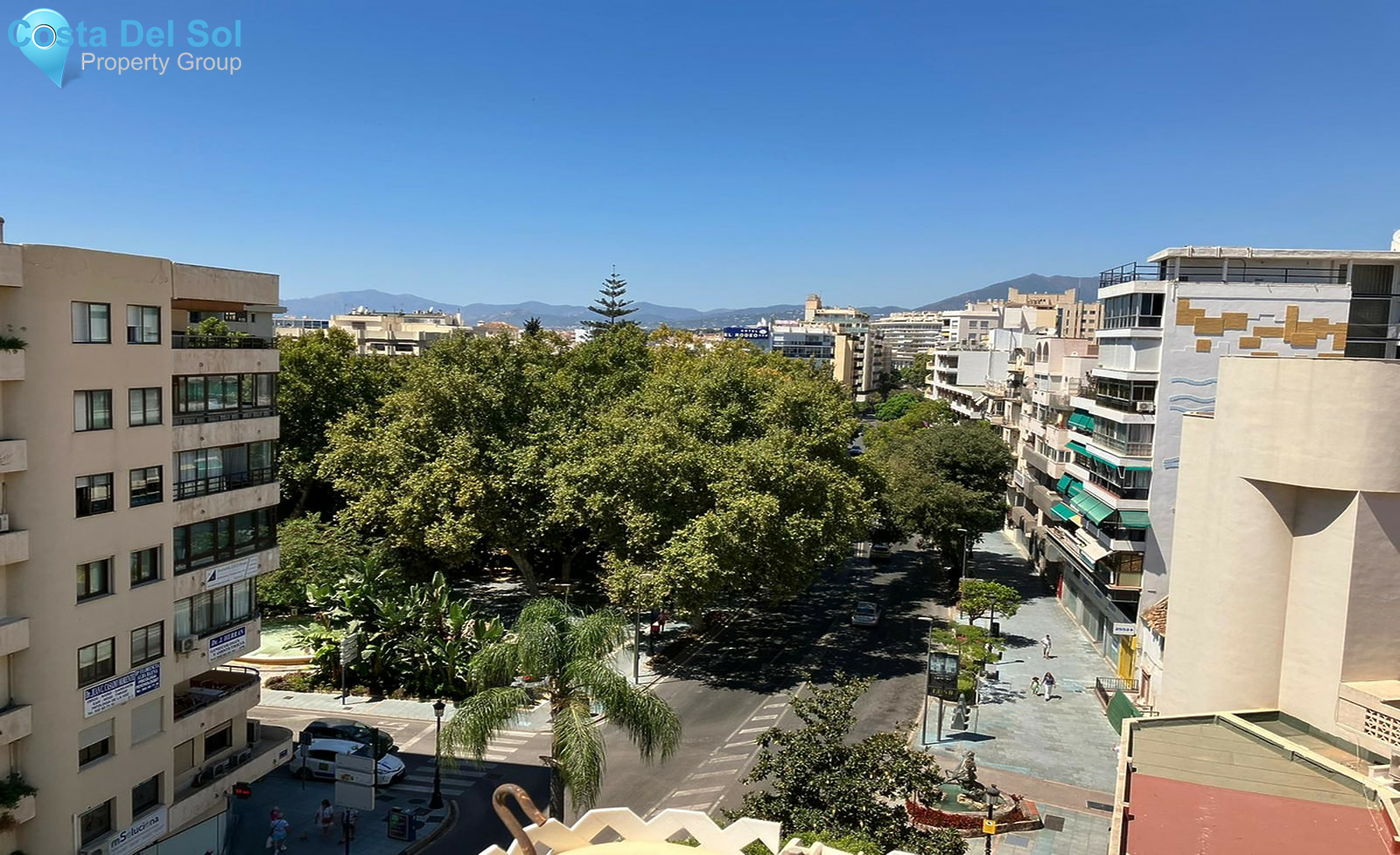 Top Floor Apartment in Marbella-1407864