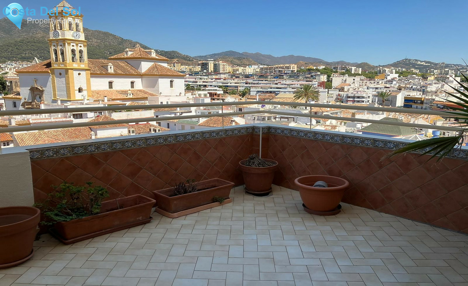 Top Floor Apartment in Marbella-1407854