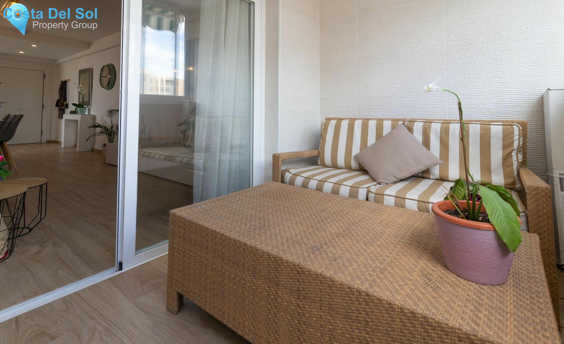 Top Floor Apartment in Marbella-1166250