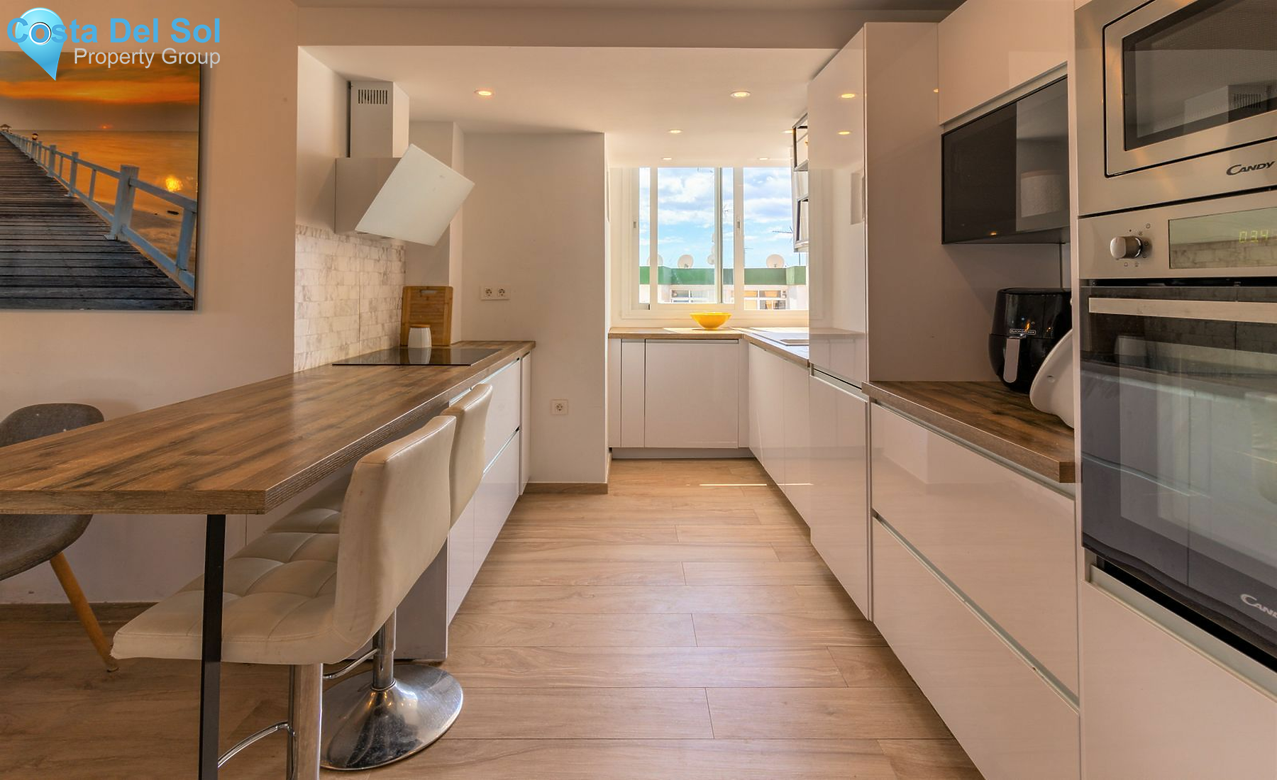 Top Floor Apartment in Marbella-1166243