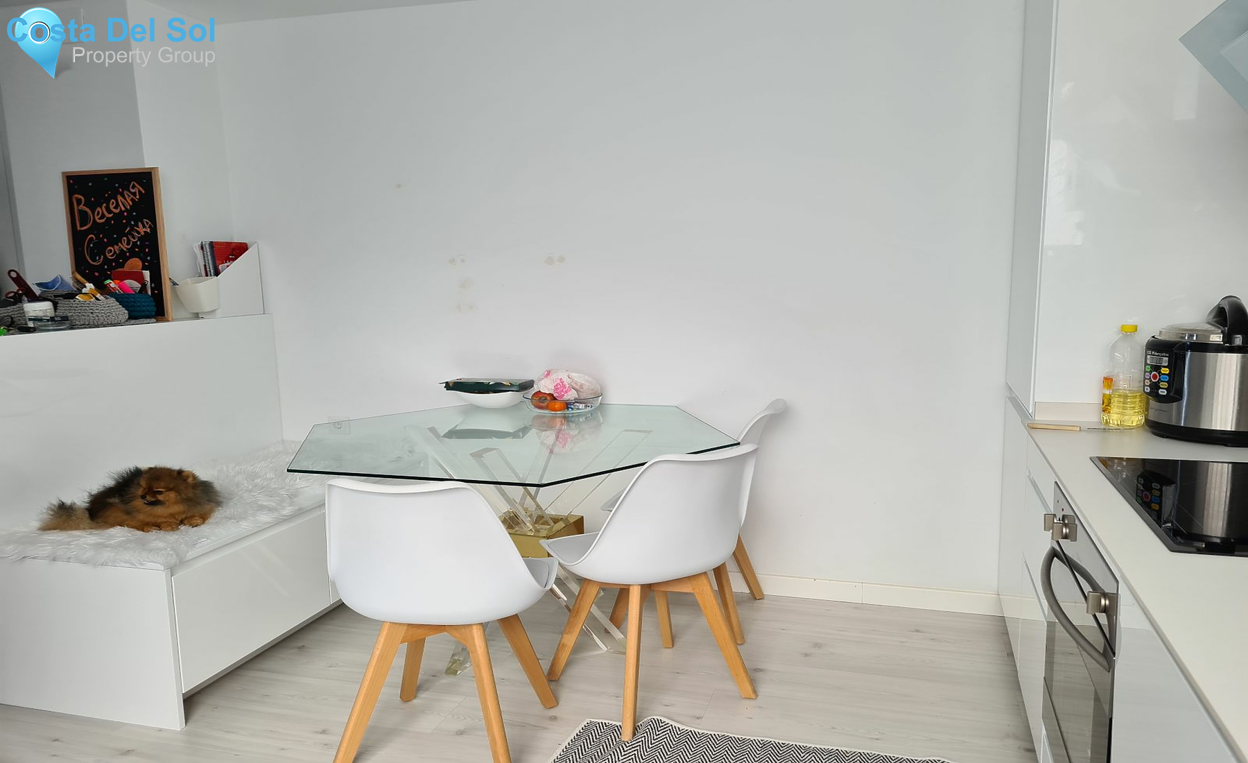 Top Floor Apartment in Marbella-1195747