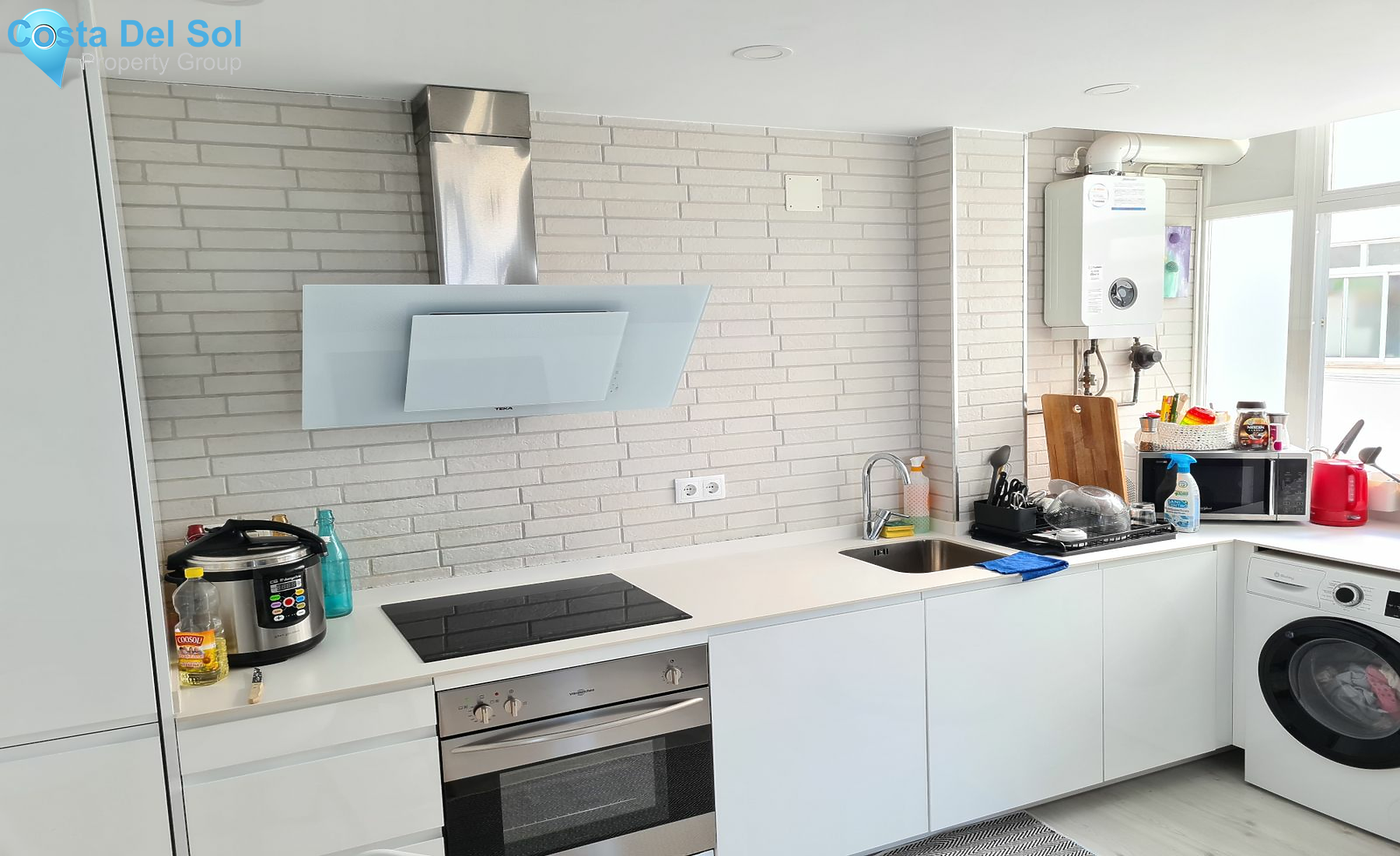 Top Floor Apartment in Marbella-1195748