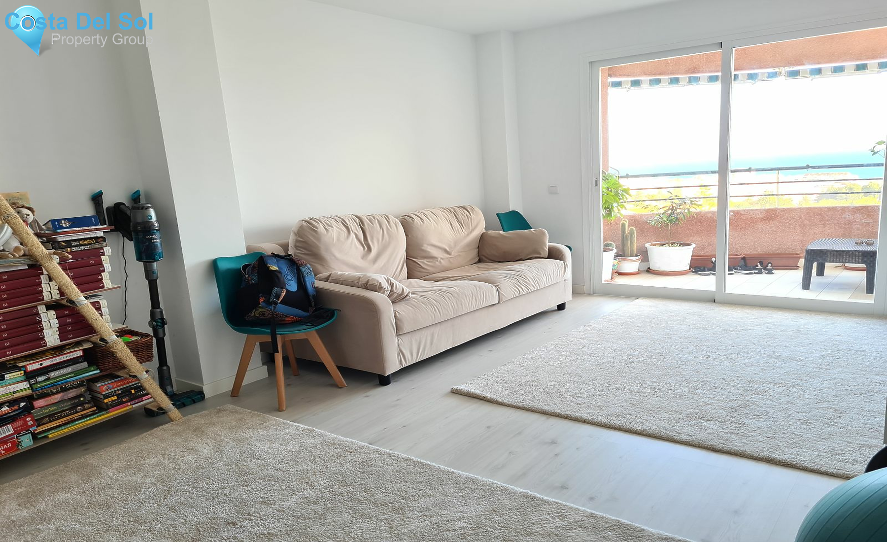 Top Floor Apartment in Marbella-1195740