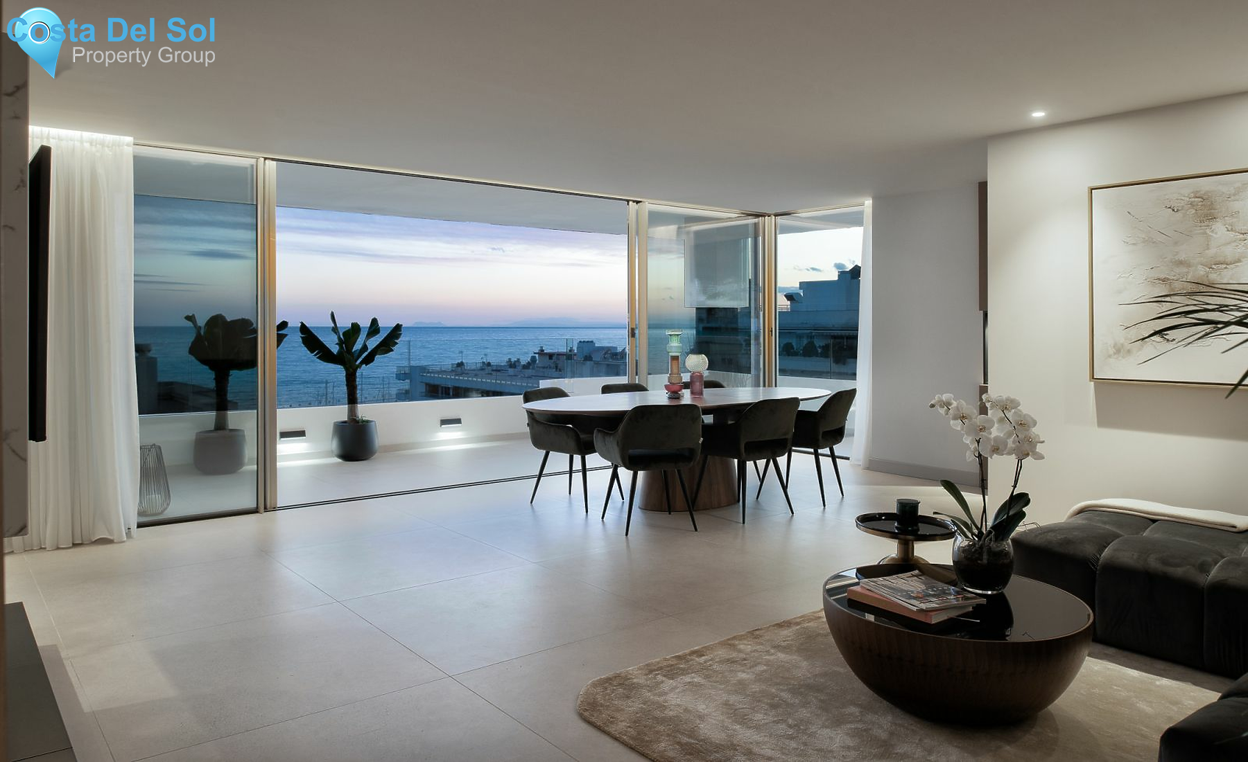 Top Floor Apartment in Marbella-1202979