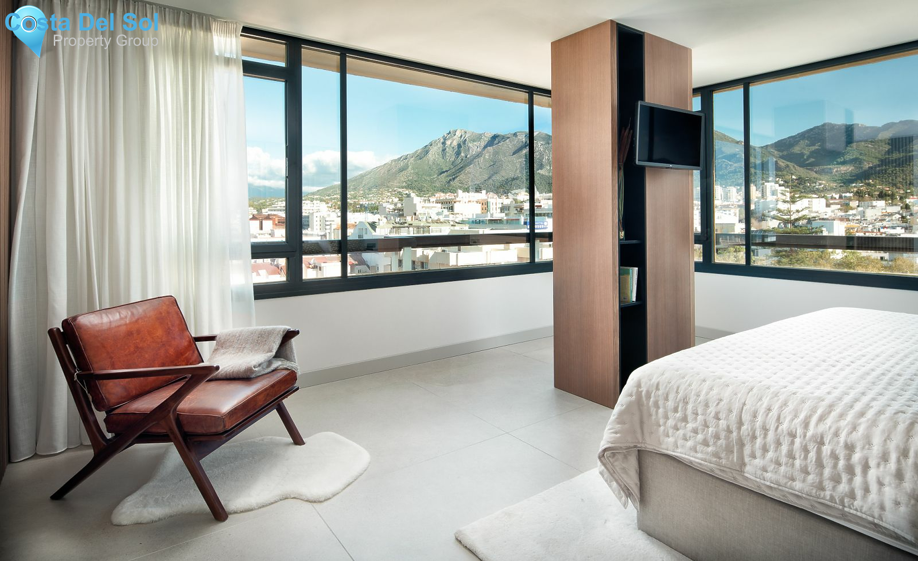 Top Floor Apartment in Marbella-1202969