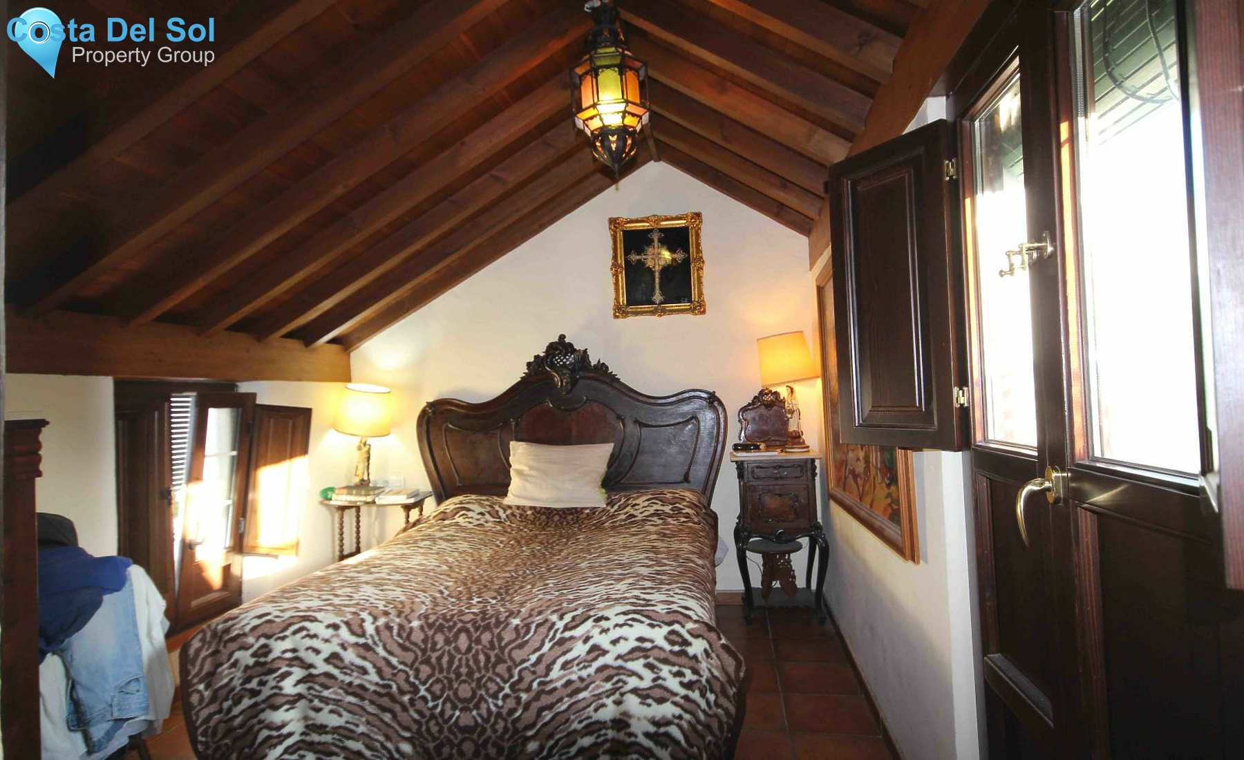 Top Floor Apartment in Marbella-1231389