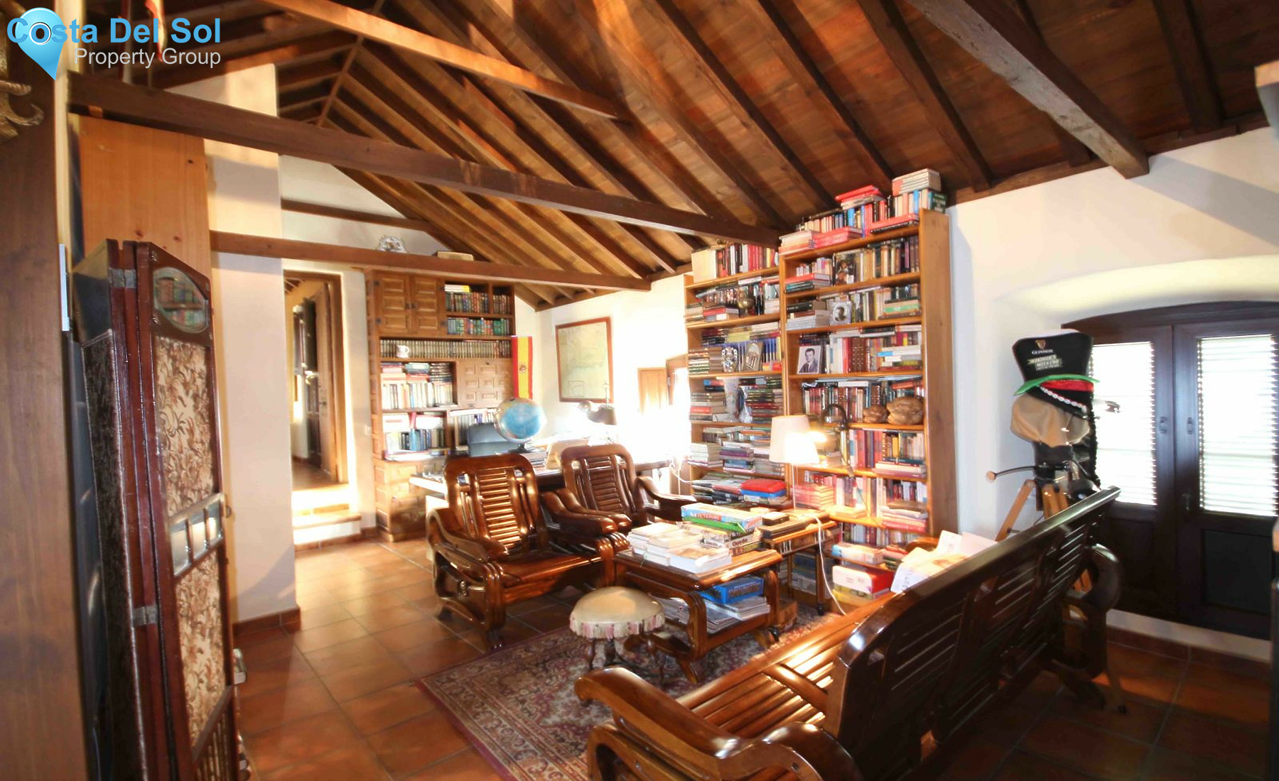 Top Floor Apartment in Marbella-1231392