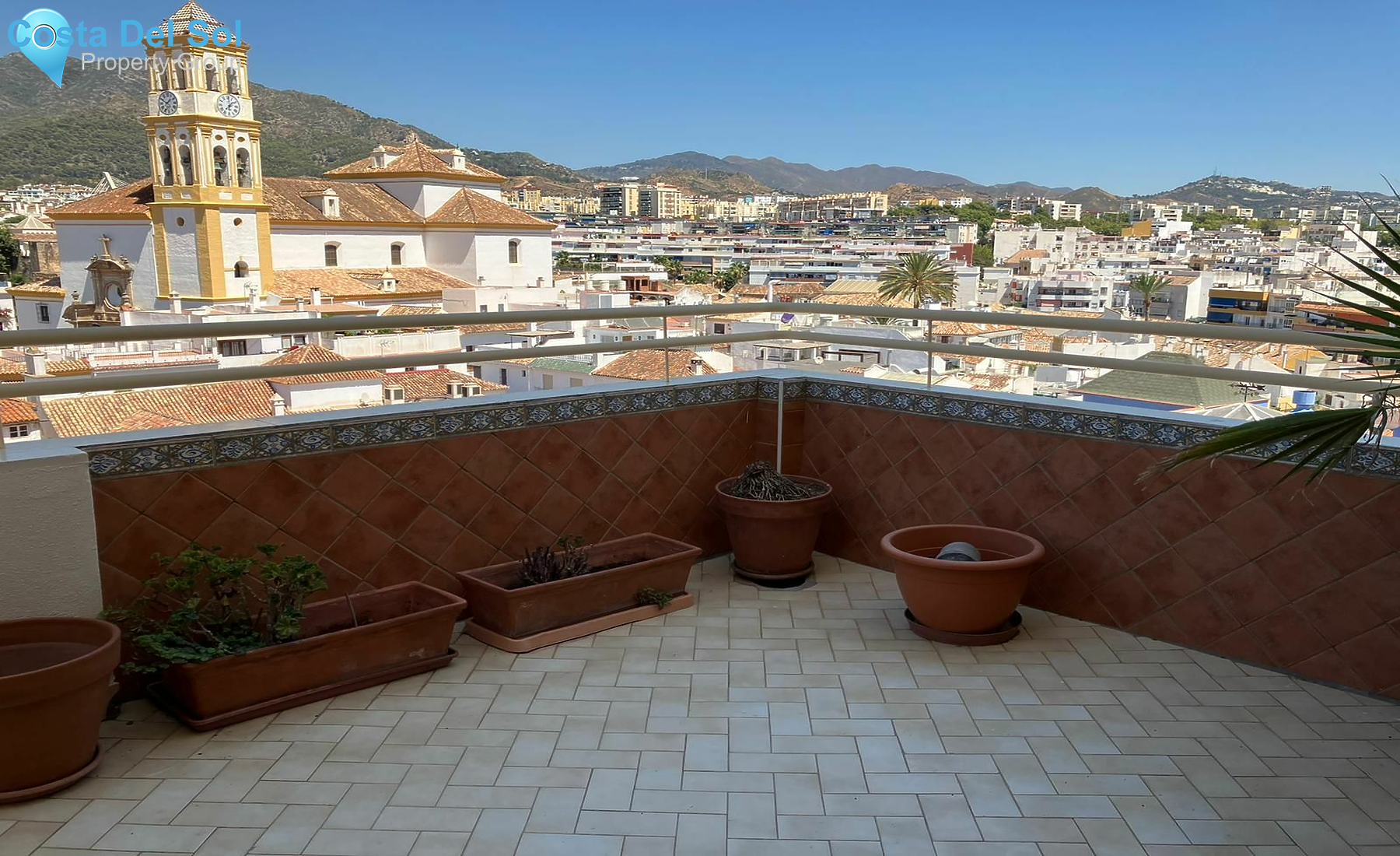 Top Floor Apartment in Marbella-1449969
