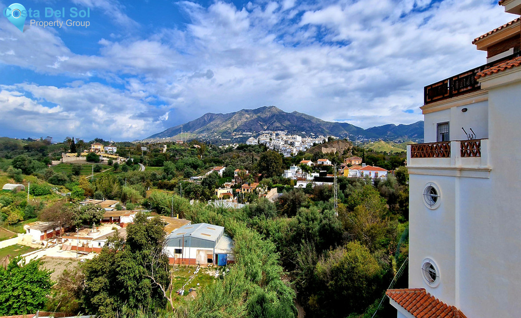 Top Floor Apartment in Mijas Costa-1284831
