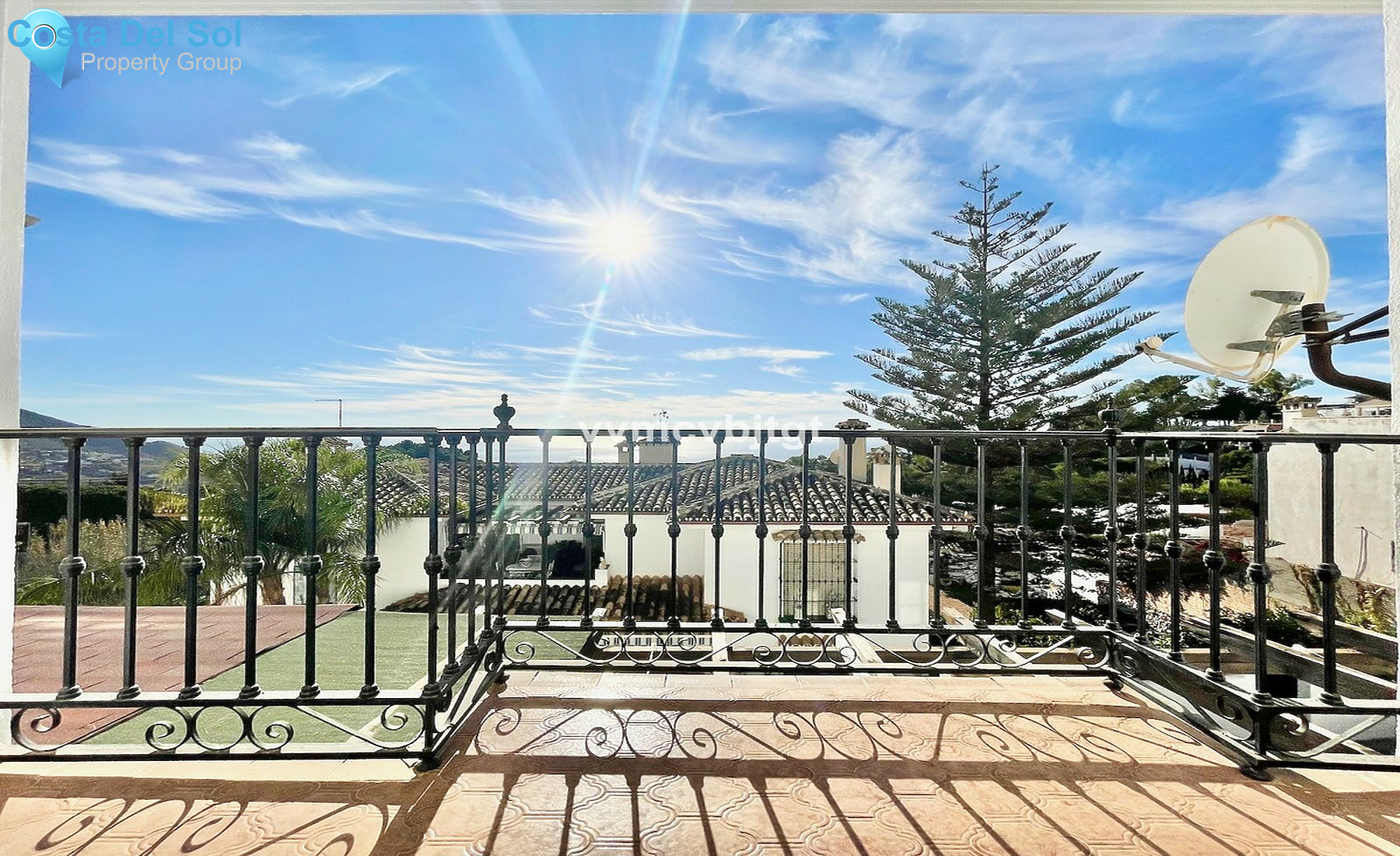 Top Floor Apartment in Mijas-1524010