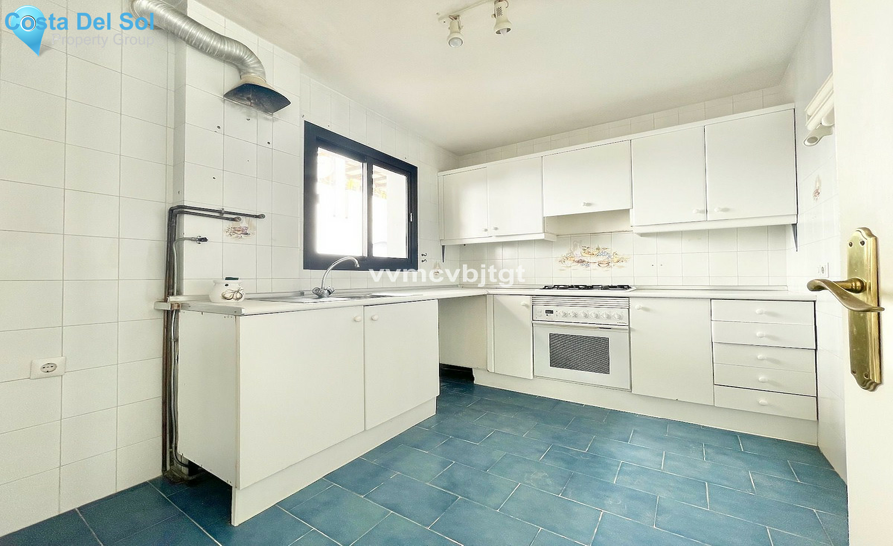 Top Floor Apartment in Mijas-1524024
