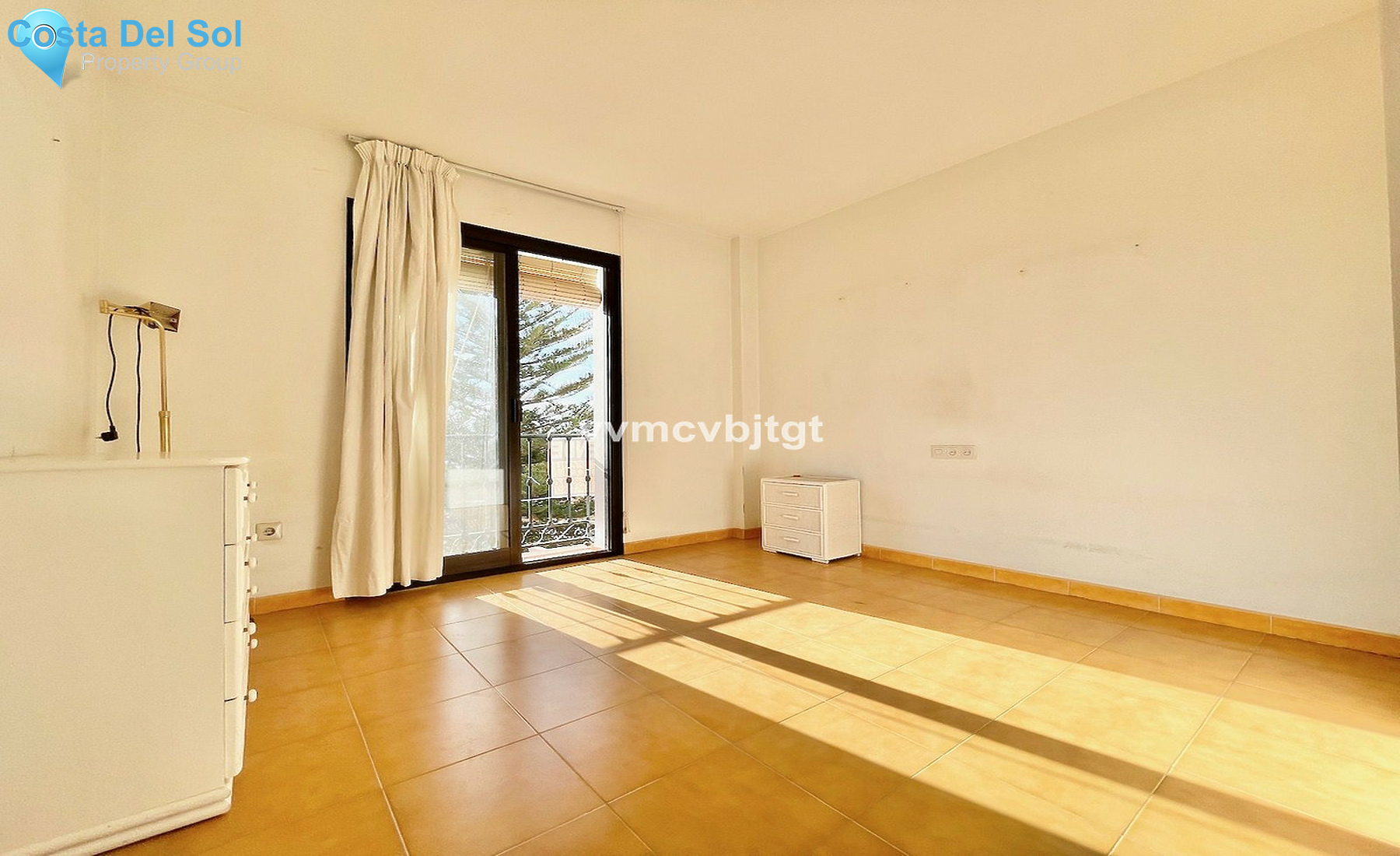 Top Floor Apartment in Mijas-1524026