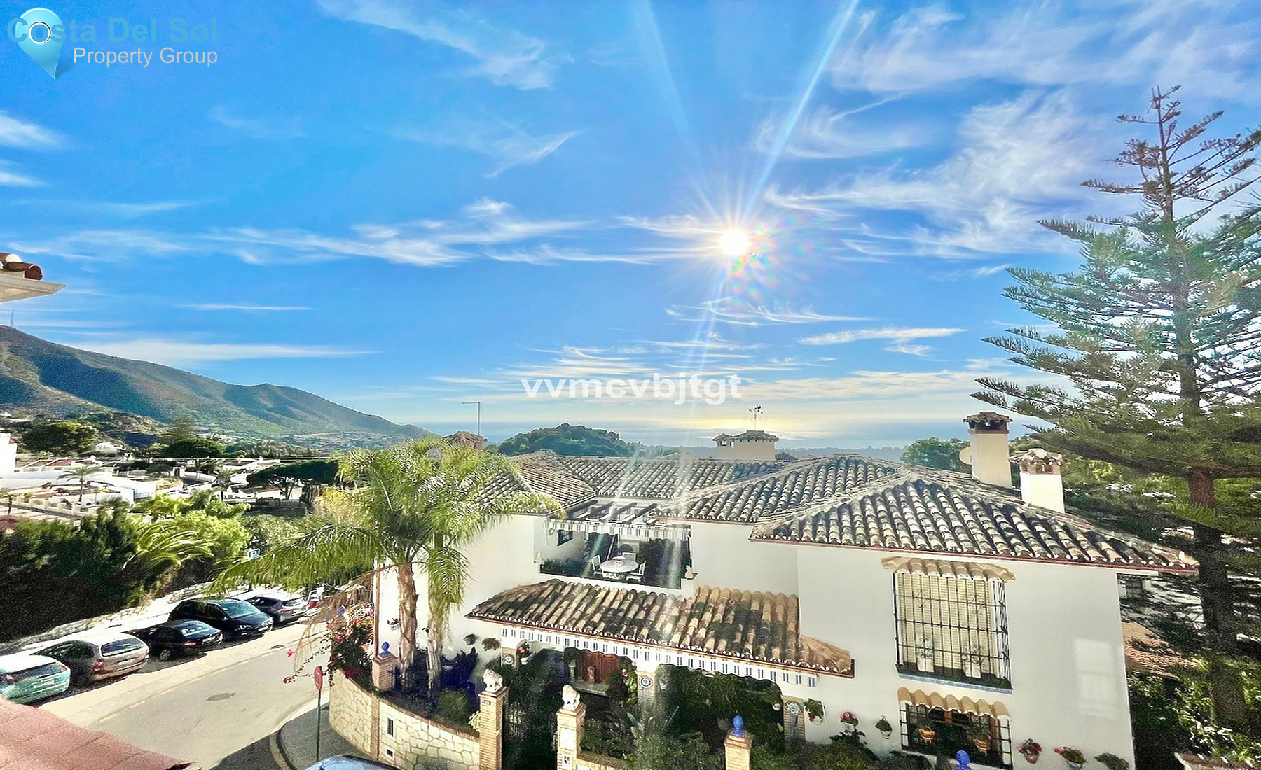 Top Floor Apartment in Mijas-1524014