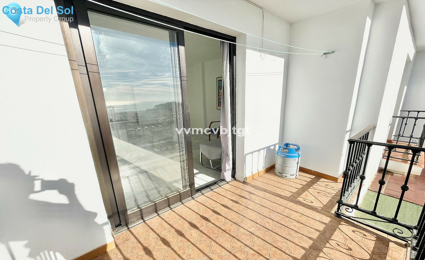 Top Floor Apartment in Mijas-1524016