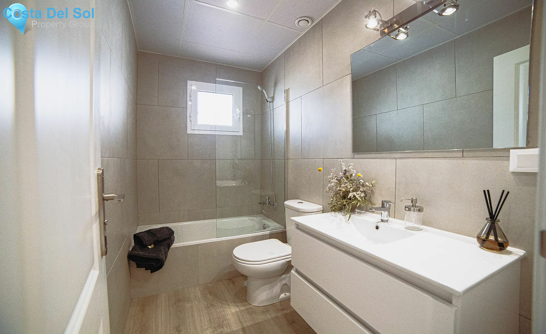 Top Floor Apartment in Málaga-1496534