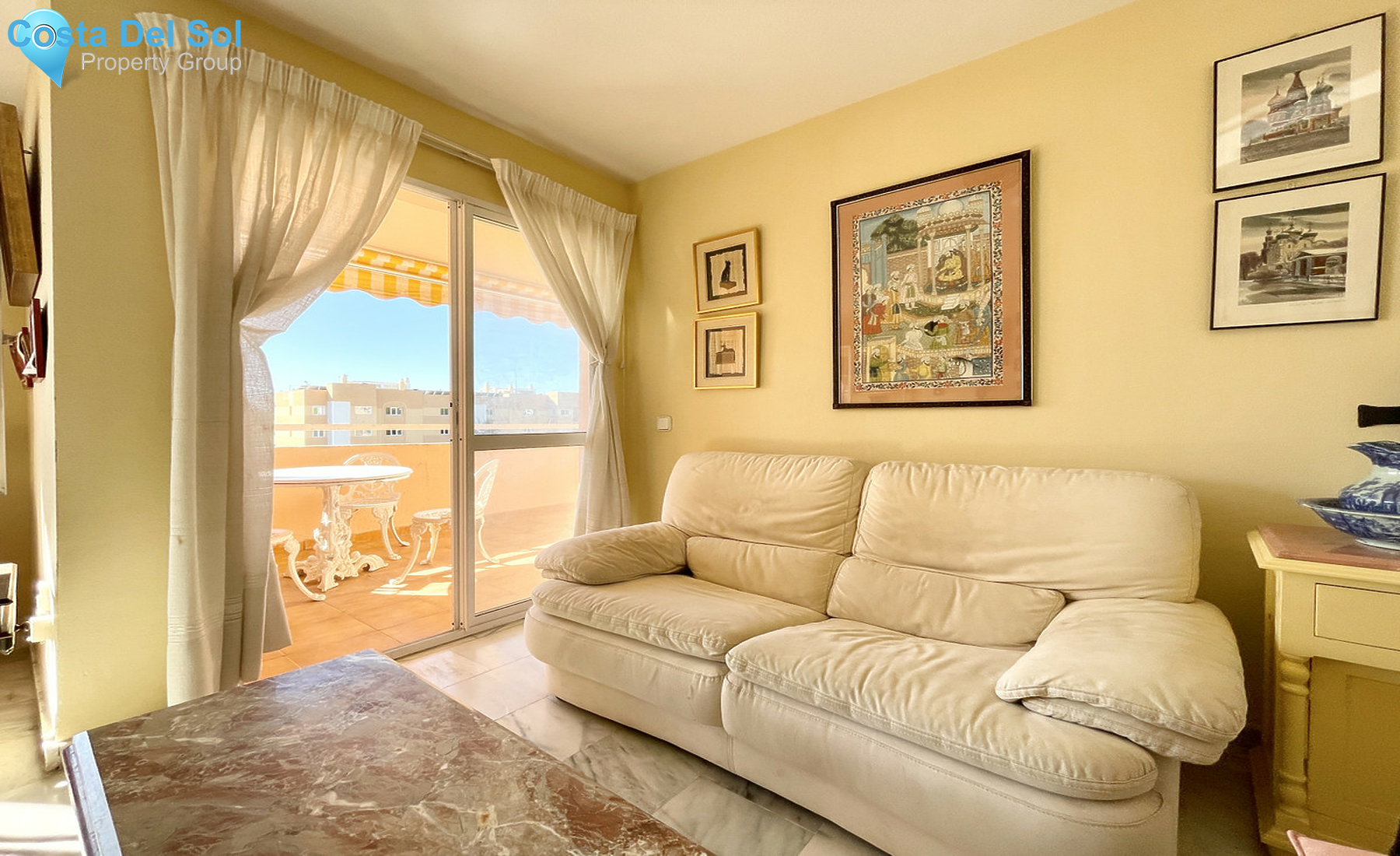Top Floor Apartment in New Golden Mile-1376559