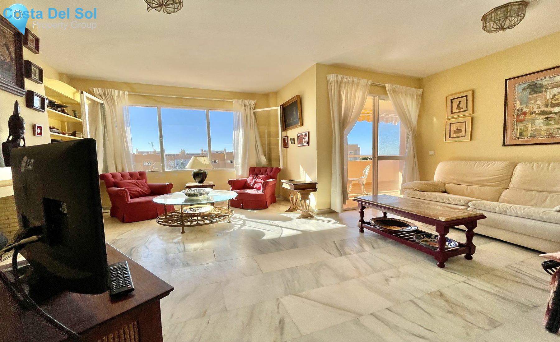 Top Floor Apartment in New Golden Mile-1133424