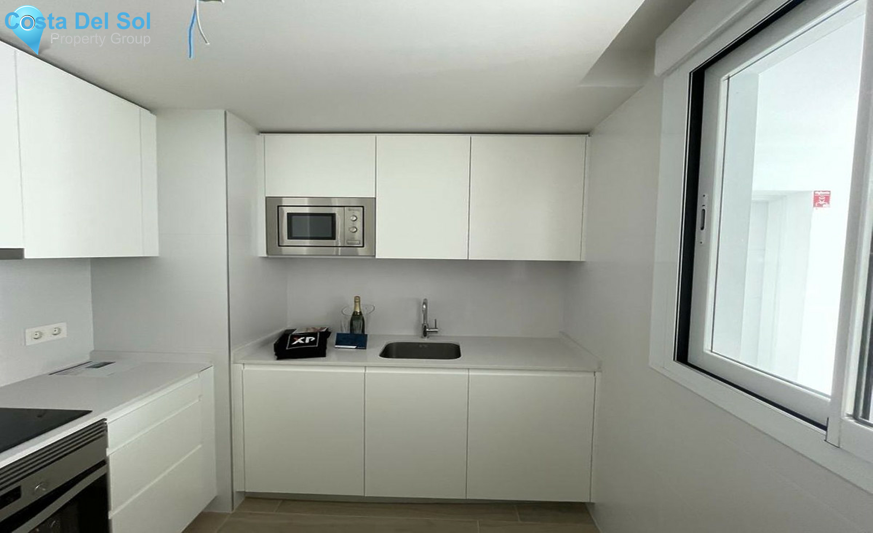 Top Floor Apartment in Nueva Andalucía-1413077