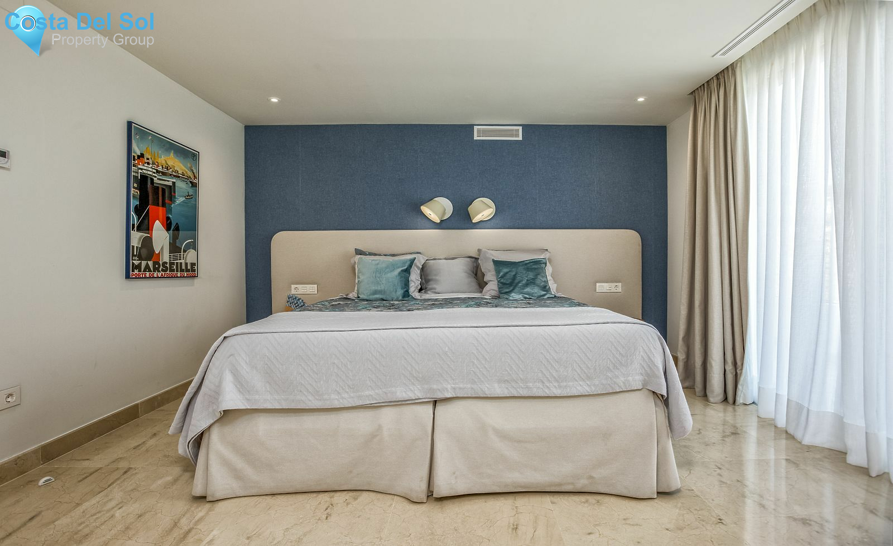 Top Floor Apartment in Nueva Andalucía-1162350