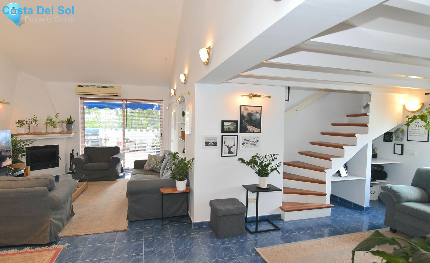 Top Floor Apartment in Nueva Andalucía-1390520
