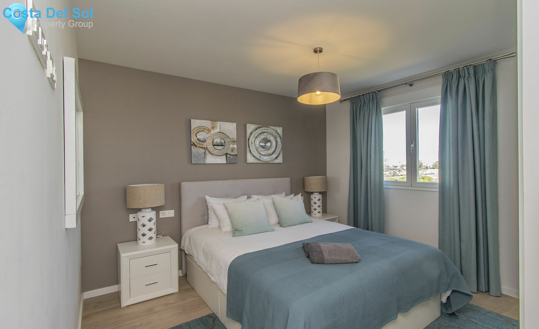 Top Floor Apartment in Nueva Andalucía-1426043