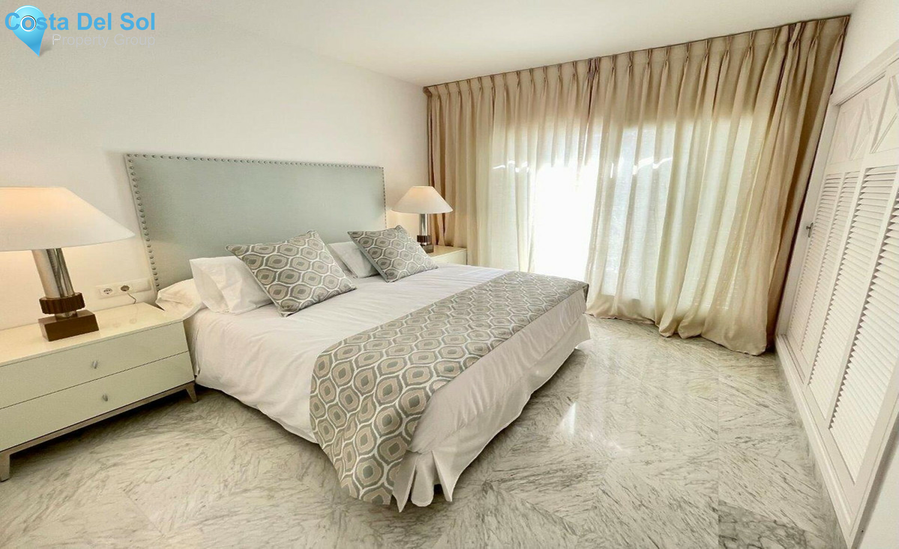 Top Floor Apartment in Puerto Banús-1294926