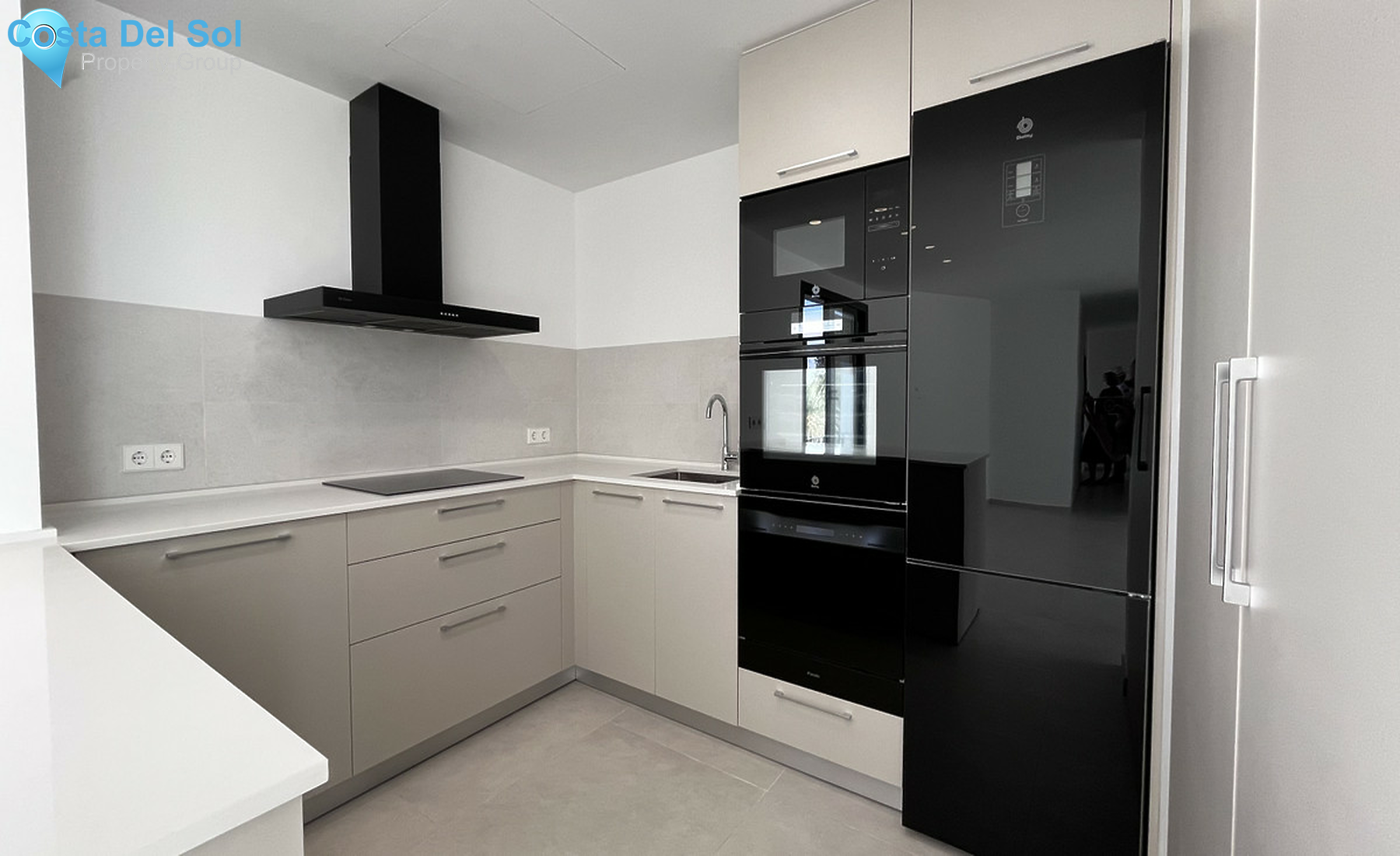 Top Floor Apartment in Puerto Banús-1332032